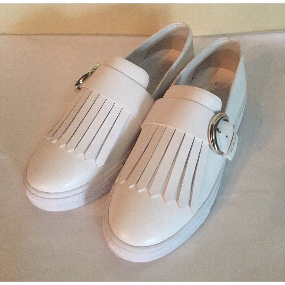 Dkny Donna Karan Leather Slip On Kiltie Fringe Sneaker